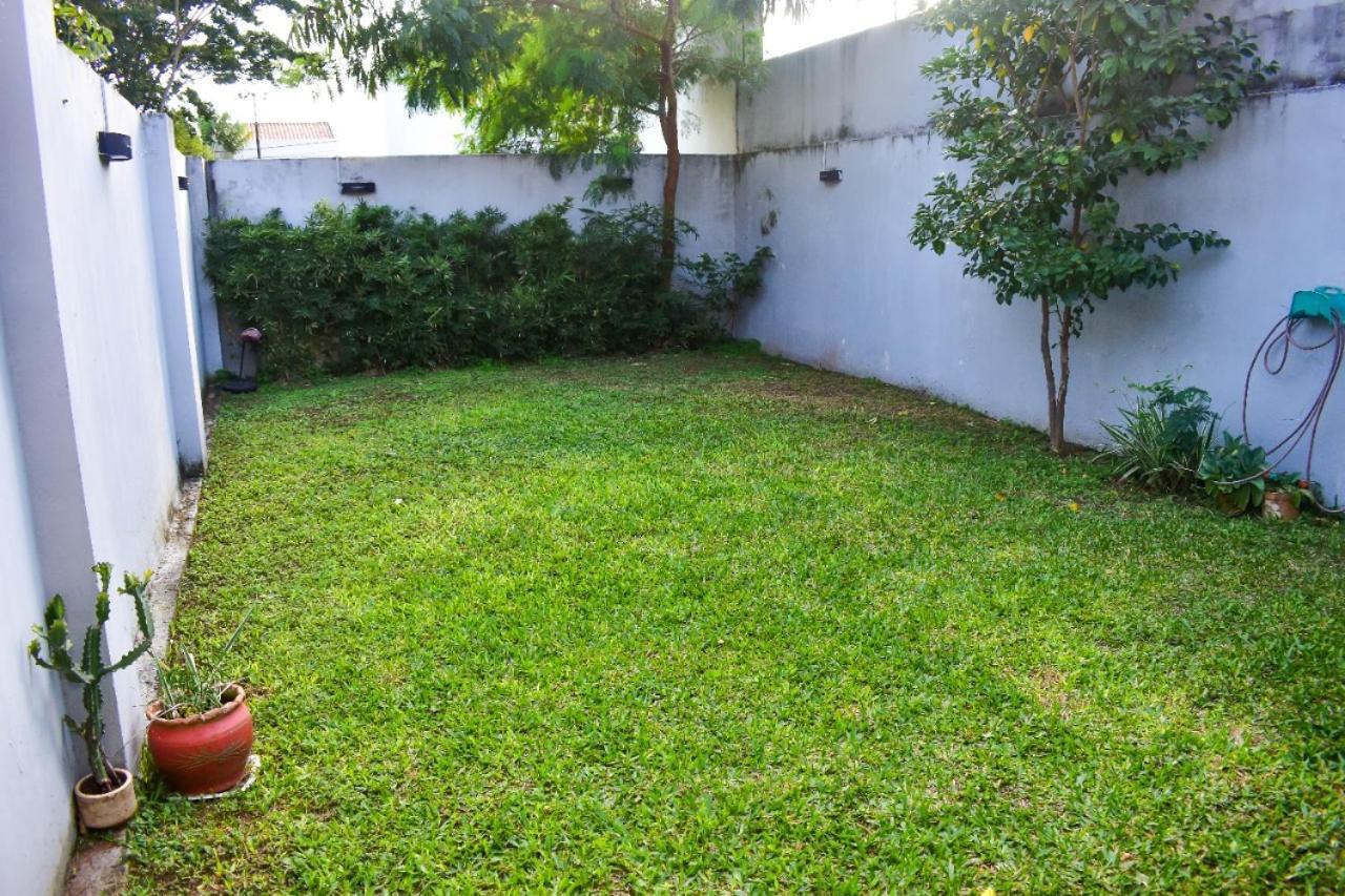 Departamento Amoblado Duplex Daire Asuncion Dış mekan fotoğraf